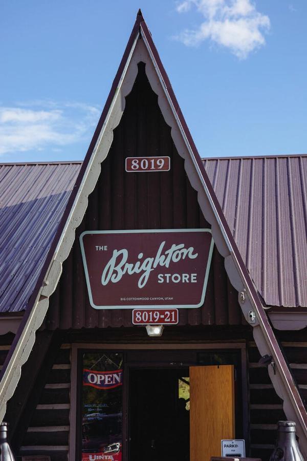 Powder Hound 1 Bedroom Brighton Chalet Bagian luar foto