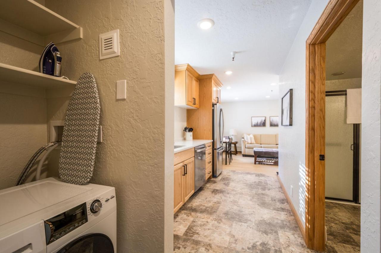 Powder Hound 1 Bedroom Brighton Chalet Bagian luar foto