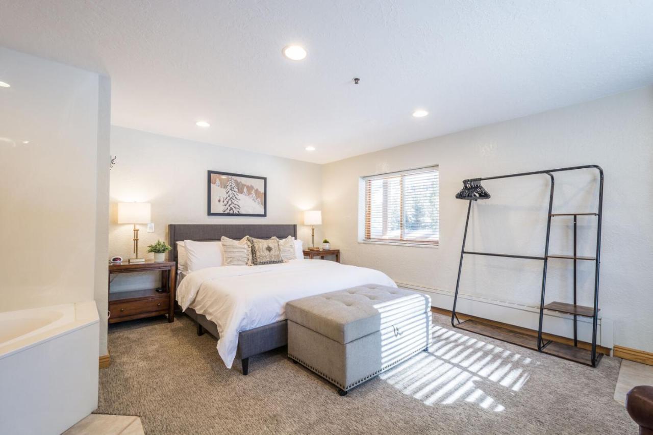Powder Hound 1 Bedroom Brighton Chalet Bagian luar foto
